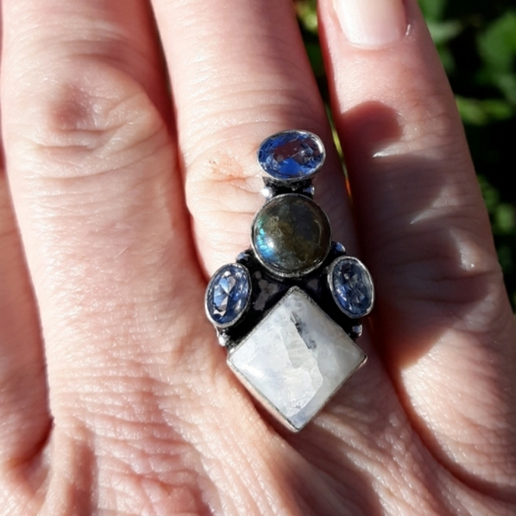 New Rainbow Moonstone, Labradorite 925 Silver Ring. - Picture 5 of 8